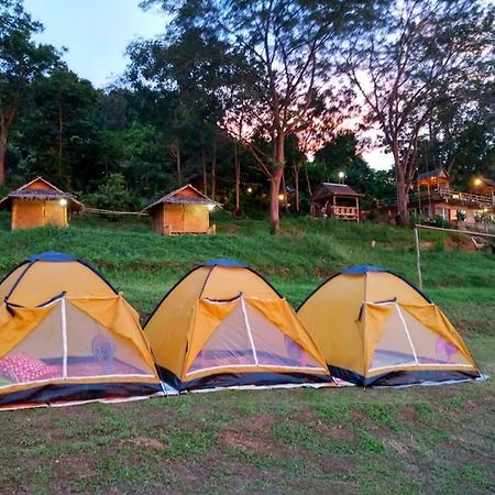 T And P Lake View Villa Kaeng Krachan Room photo