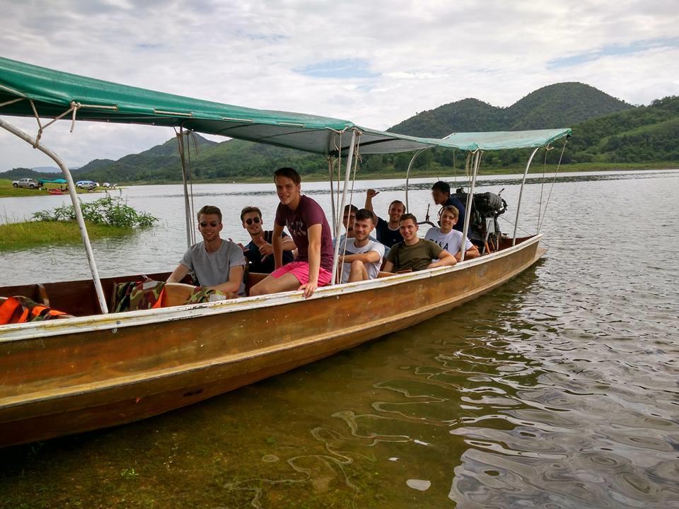 T And P Lake View Villa Kaeng Krachan Exterior photo